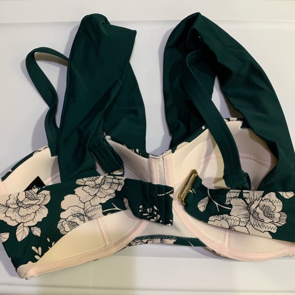 Adore Me Green and White Floral Off Shoulder Bikini Top NWT Size 0X - Picture 7 of 11